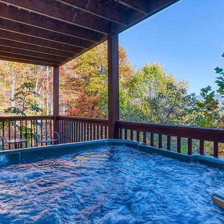 Daya, Hot Tub, Pool Table, 1089 Of Free Attraction Tickets For Each Paid Day, Dollywood And More! 개틀린버그 외부 사진